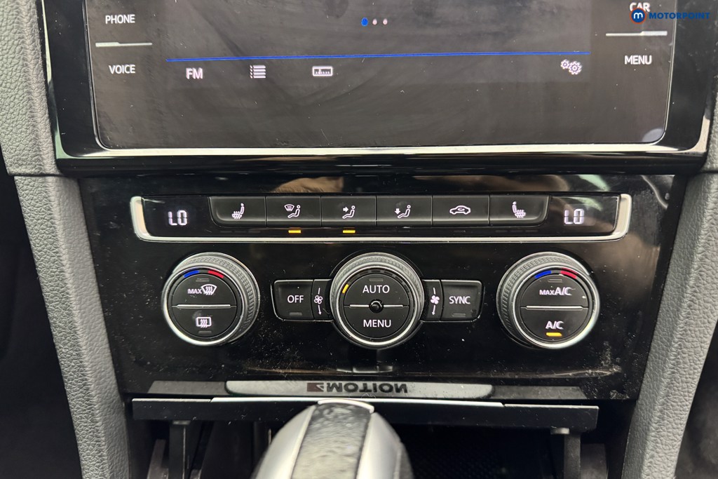 Volkswagen Golf R Automatic Petrol Estate - Stock Number (1570909) - 13th supplementary image