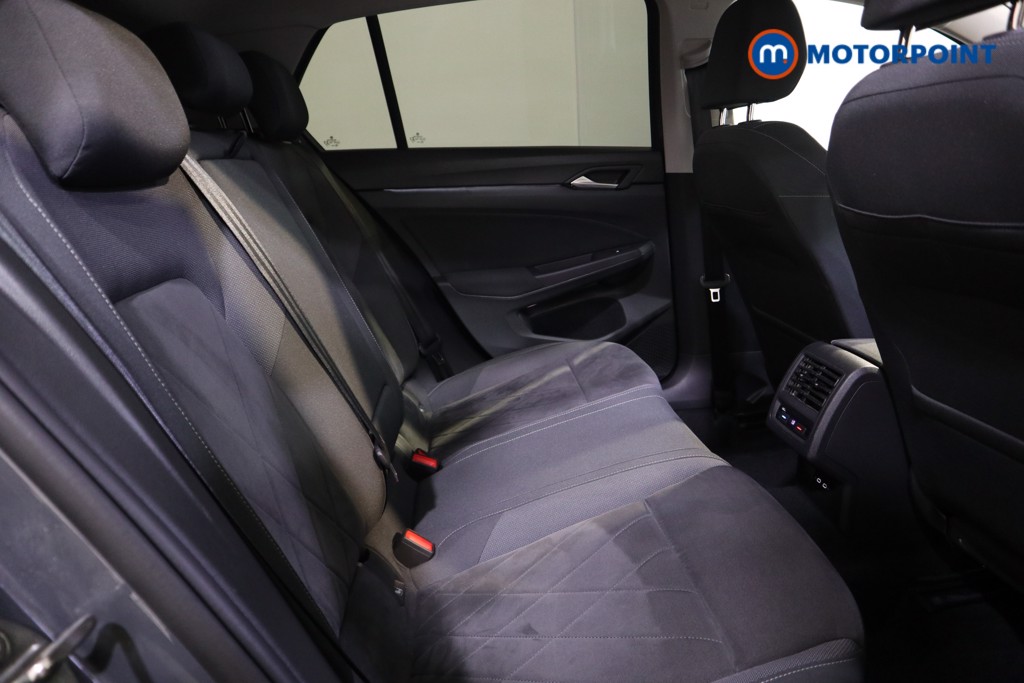 Volkswagen Golf Style Manual Petrol Hatchback - Stock Number (1571088) - 12th supplementary image