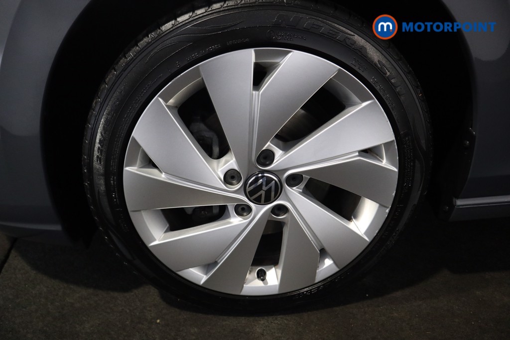 Volkswagen Golf Style Manual Petrol Hatchback - Stock Number (1571088) - 16th supplementary image