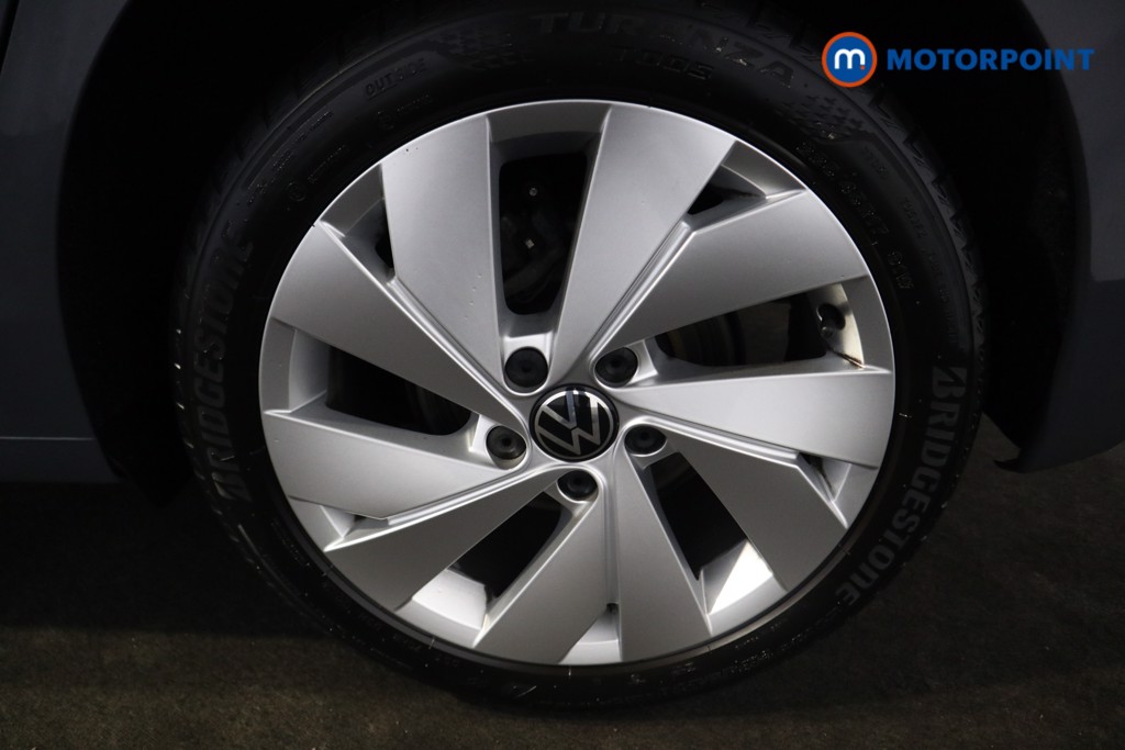 Volkswagen Golf Style Manual Petrol Hatchback - Stock Number (1571088) - 17th supplementary image