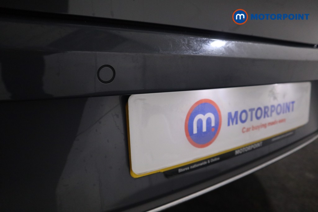 Volkswagen Golf Style Manual Petrol Hatchback - Stock Number (1571088) - 18th supplementary image
