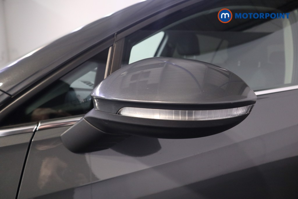 Volkswagen Golf Style Manual Petrol Hatchback - Stock Number (1571088) - 22nd supplementary image