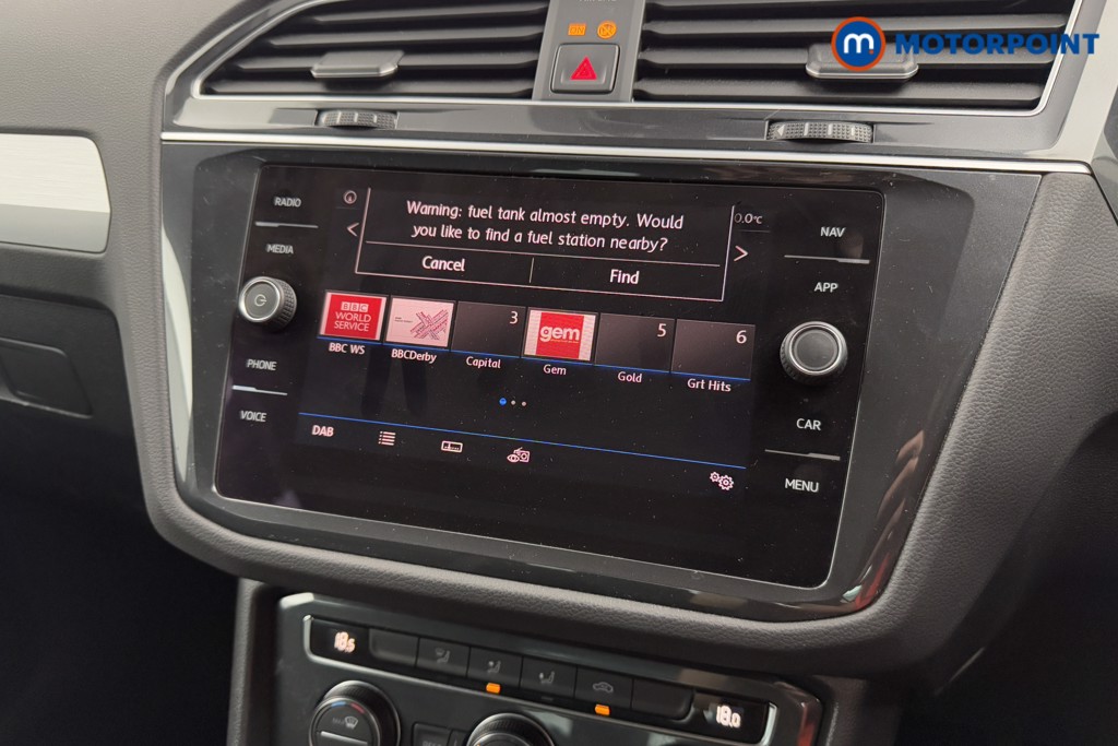 Volkswagen Tiguan Match Manual Diesel SUV - Stock Number (1571227) - 7th supplementary image