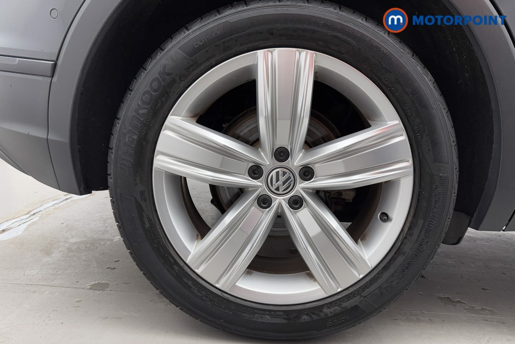 Volkswagen Tiguan Match Manual Diesel SUV - Stock Number (1571227) - 35th supplementary image