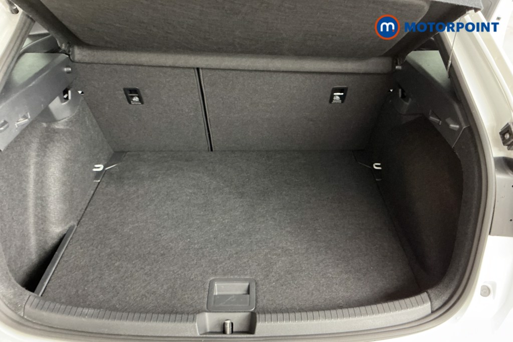 Volkswagen Taigo R-Line Automatic Petrol SUV - Stock Number (1571264) - 3rd supplementary image