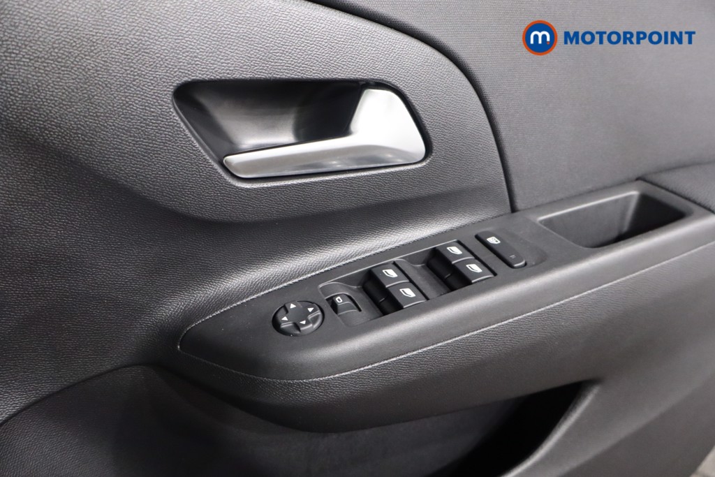 Vauxhall Corsa Design Manual Petrol Hatchback - Stock Number (1571440) - 21st supplementary image