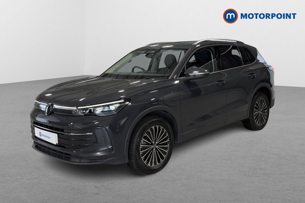 Volkswagen Tiguan Match Automatic Petrol Plug-In Hybrid SUV - Stock Number (1571569) - Passenger side front corner