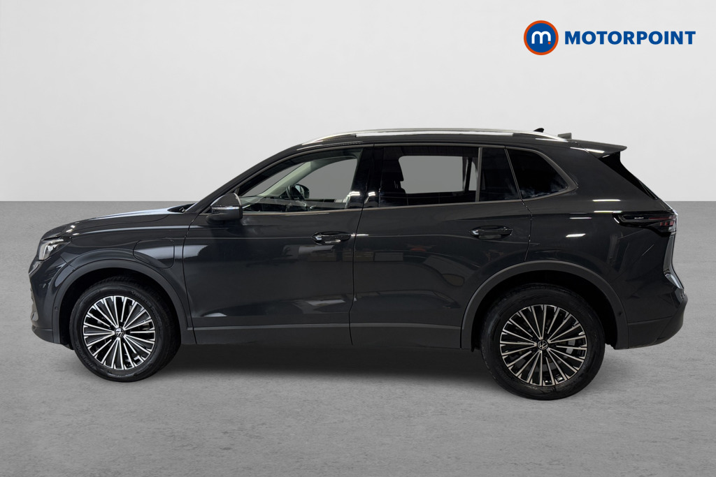 Volkswagen Tiguan Match Automatic Petrol Plug-In Hybrid SUV - Stock Number (1571569) - Passenger side