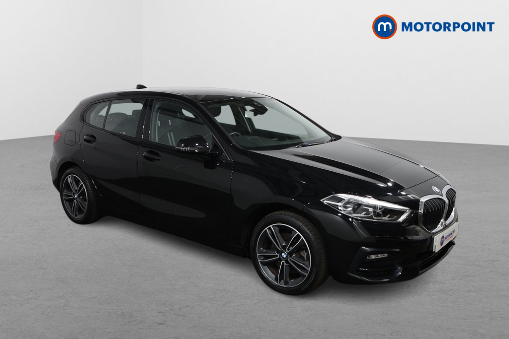 BMW 1 Series Sport Automatic Petrol Hatchback - Stock Number (1571626) - Drivers side front corner
