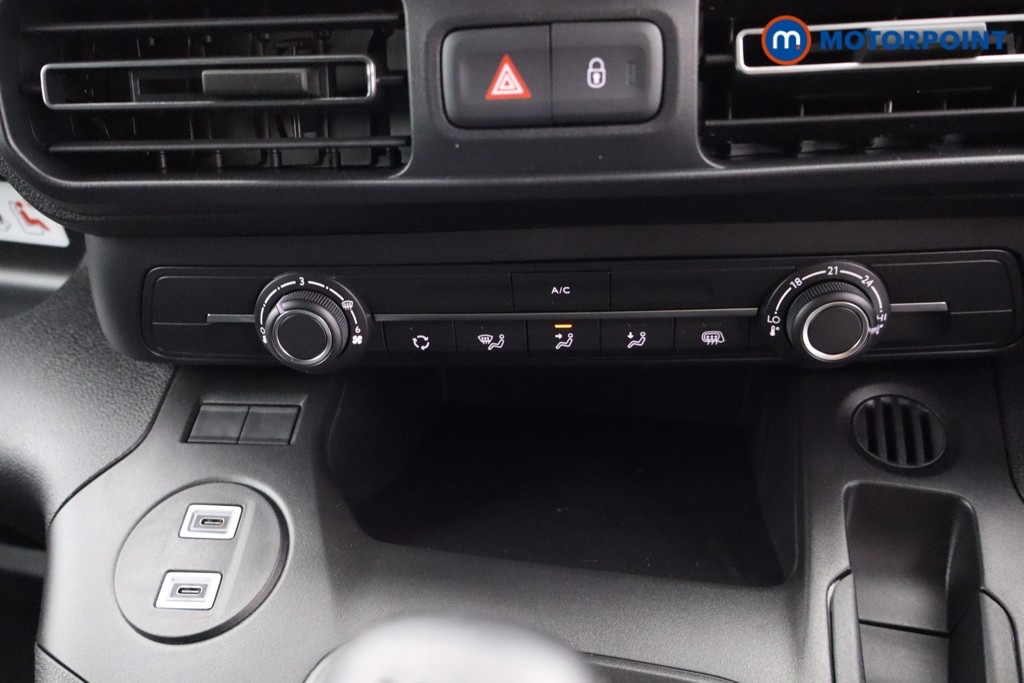 Citroen Berlingo Enterprise Manual Diesel Crew Bus - Stock Number (1571770) - 6th supplementary image