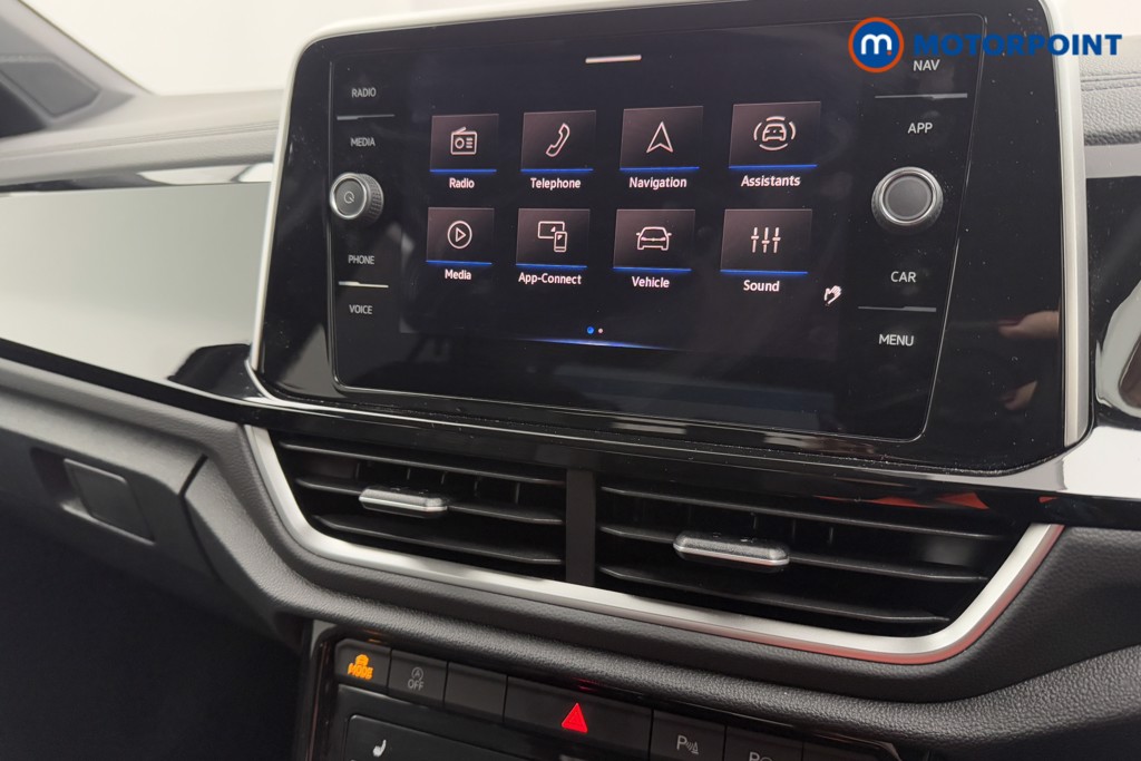 Volkswagen T-Roc R-Line Automatic Petrol SUV - Stock Number (1571929) - 7th supplementary image