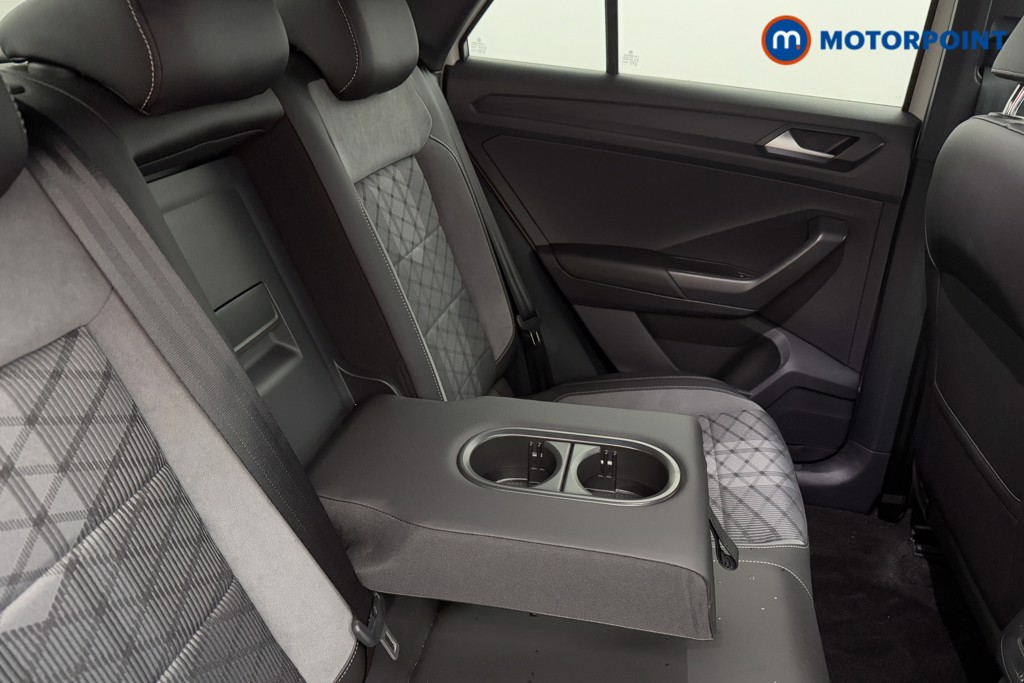 Volkswagen T-Roc R-Line Automatic Petrol SUV - Stock Number (1571929) - 24th supplementary image