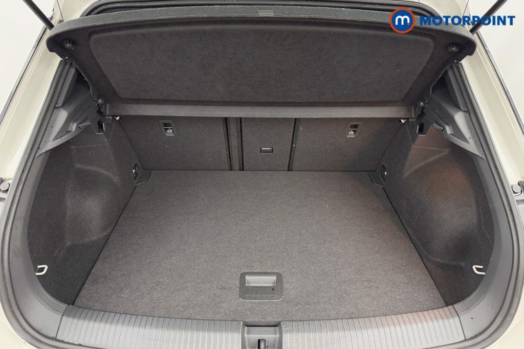 Volkswagen T-Roc R-Line Automatic Petrol SUV - Stock Number (1571929) - 26th supplementary image
