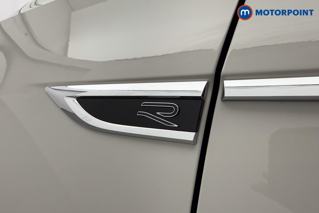 Volkswagen T-Roc R-Line Automatic Petrol SUV - Stock Number (1571929) - 28th supplementary image