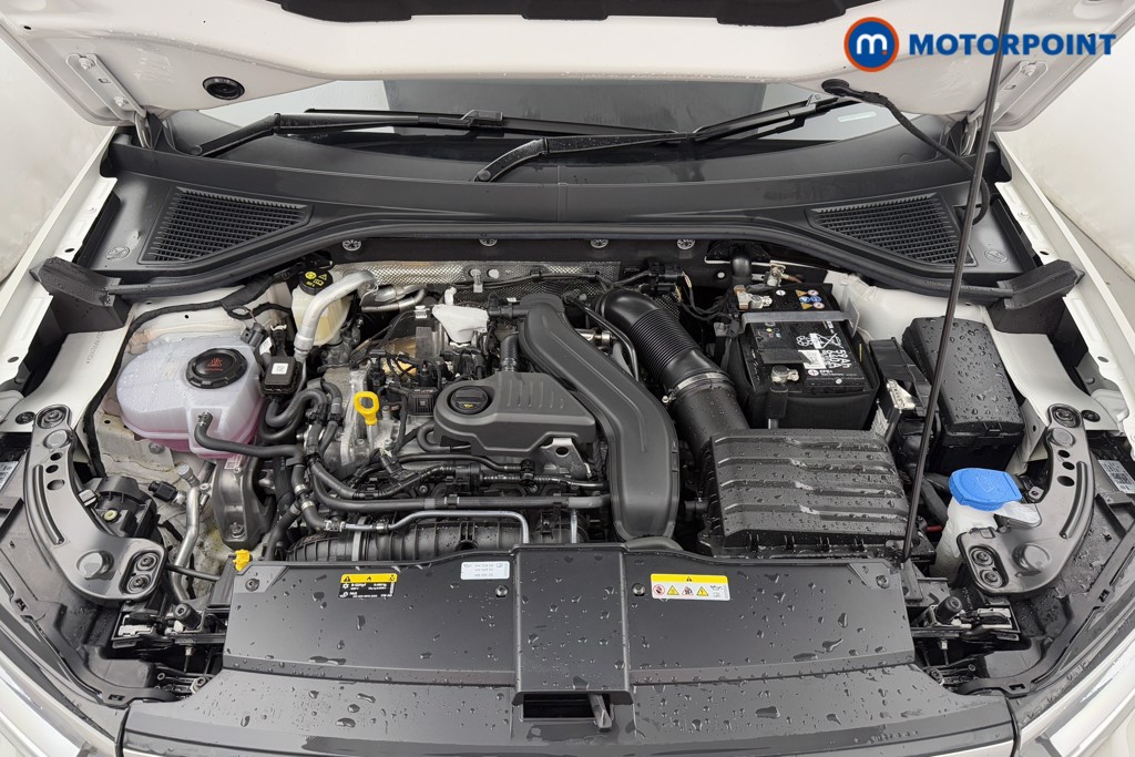 Volkswagen T-Roc R-Line Automatic Petrol SUV - Stock Number (1571929) - 30th supplementary image