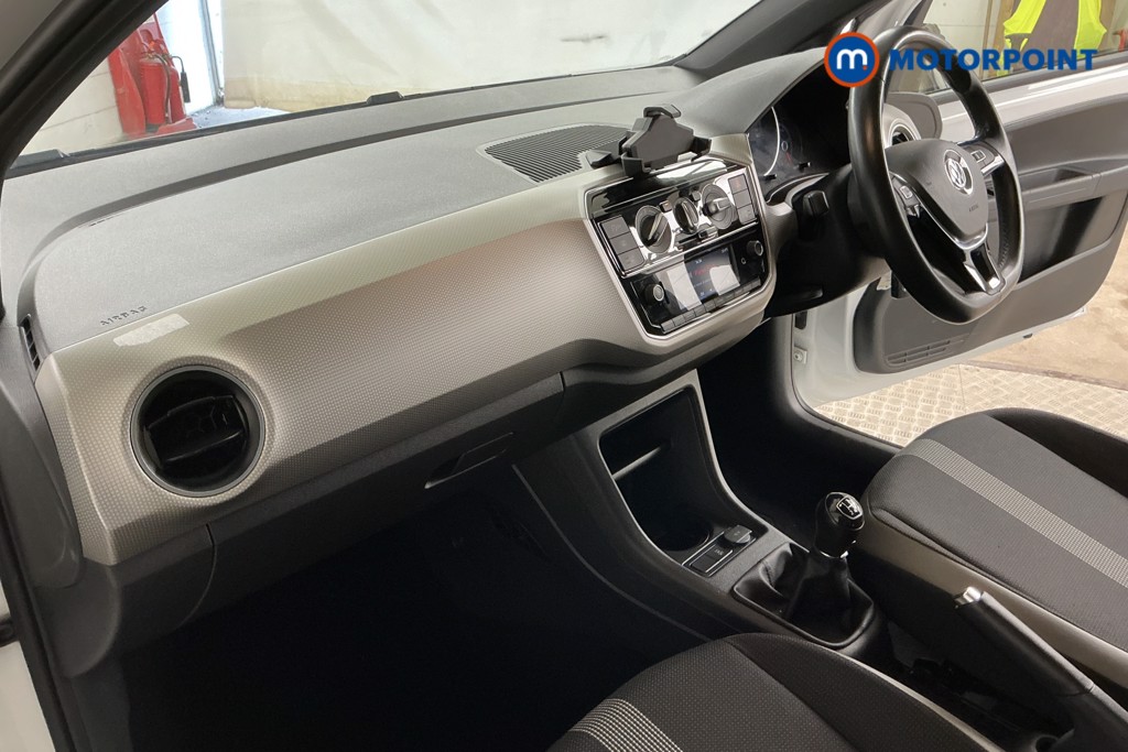 Volkswagen UP High Up Manual Petrol Hatchback - Stock Number (1572382) - 8th supplementary image