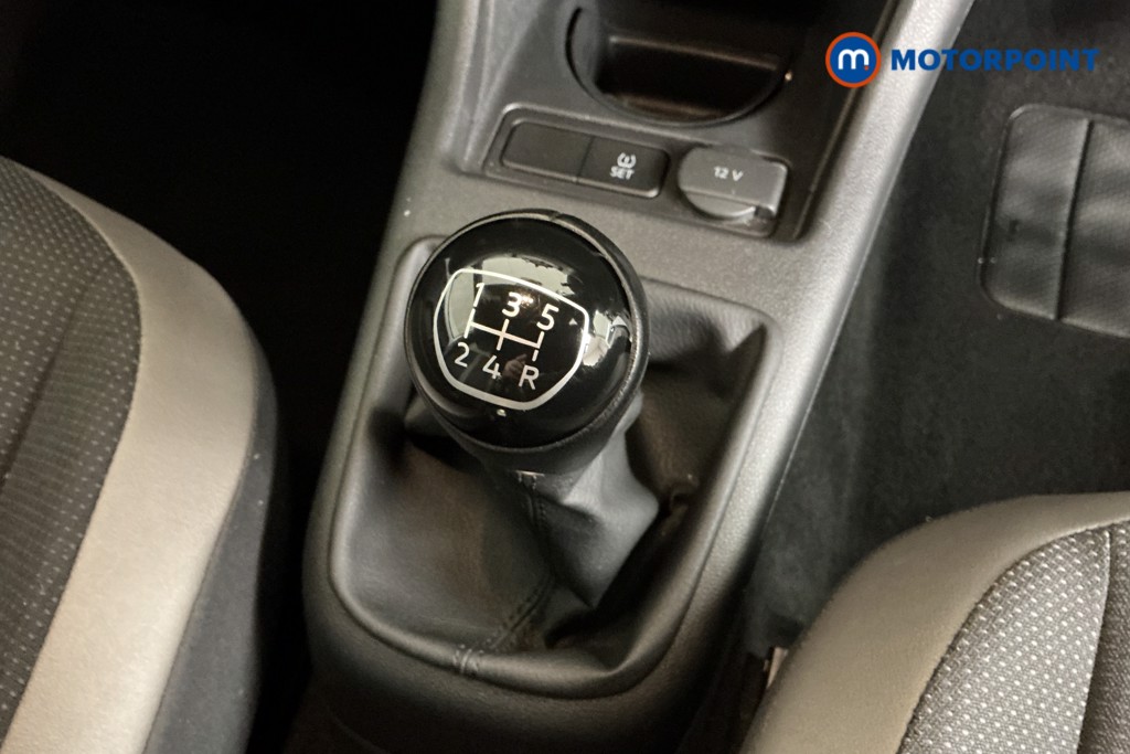 Volkswagen UP High Up Manual Petrol Hatchback - Stock Number (1572382) - 13th supplementary image