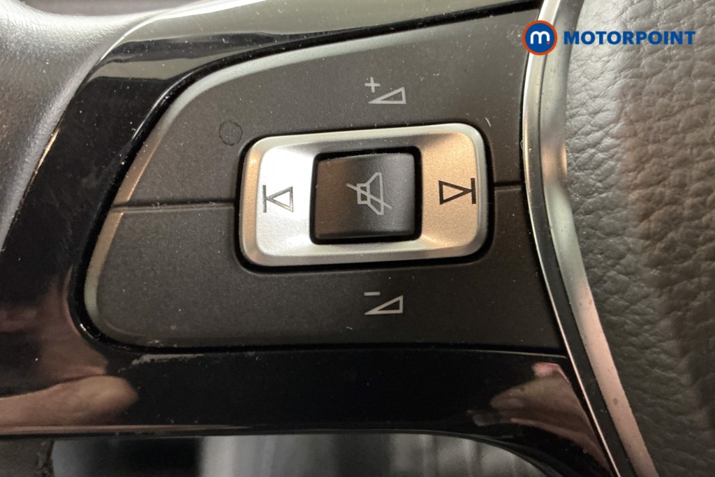 Volkswagen UP High Up Manual Petrol Hatchback - Stock Number (1572382) - 17th supplementary image