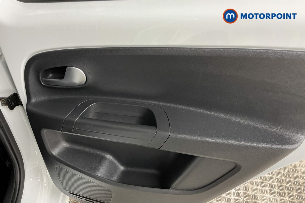 Volkswagen UP High Up Manual Petrol Hatchback - Stock Number (1572382) - 22nd supplementary image