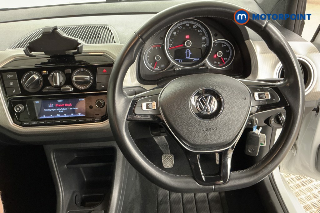 Volkswagen UP High Up Manual Petrol Hatchback - Stock Number (1572382) - 1st supplementary image