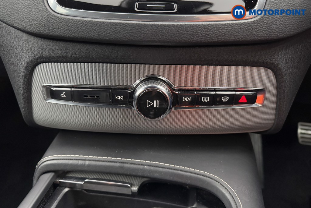 Volvo Xc90 R Design Automatic Diesel SUV - Stock Number (1572421) - 14th supplementary image
