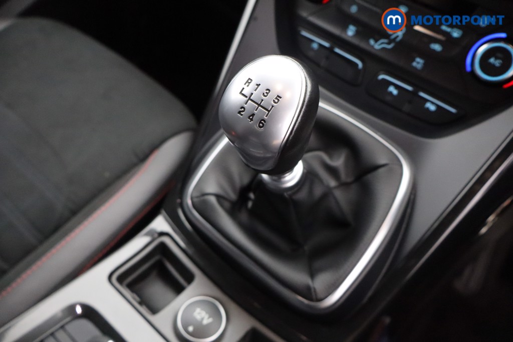Ford Kuga St-Line Edition Manual Petrol SUV - Stock Number (1572985) - 12th supplementary image