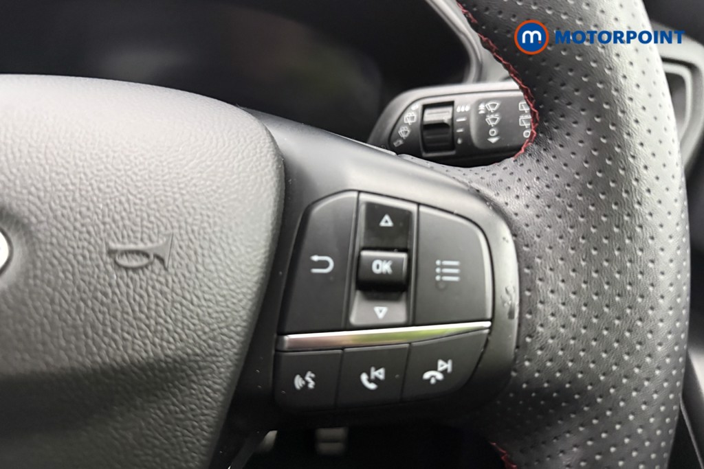 Ford Focus St-Line Vignale Manual Petrol-Electric Hybrid Hatchback - Stock Number (1573133) - 15th supplementary image