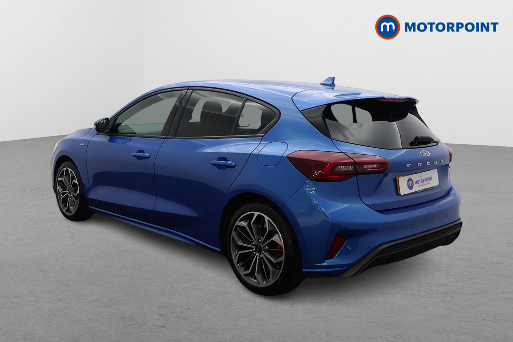 Ford Focus St-Line Vignale Manual Petrol-Electric Hybrid Hatchback - Stock Number (1573133) - Passenger side rear corner