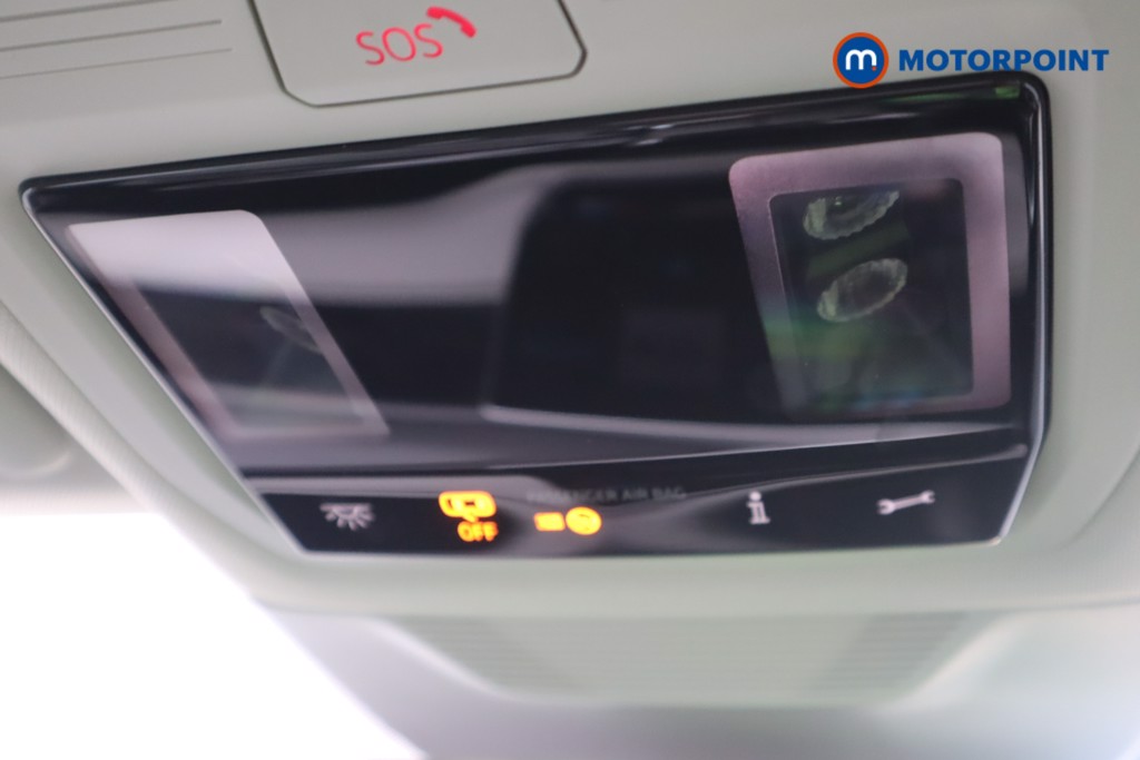 Volkswagen Passat Life Automatic Petrol Plug-In Hybrid Estate - Stock Number (1573309) - 4th supplementary image