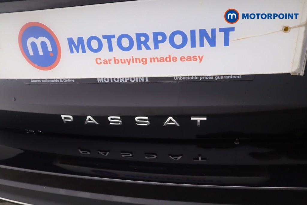 Volkswagen Passat Life Automatic Petrol Plug-In Hybrid Estate - Stock Number (1573309) - 20th supplementary image