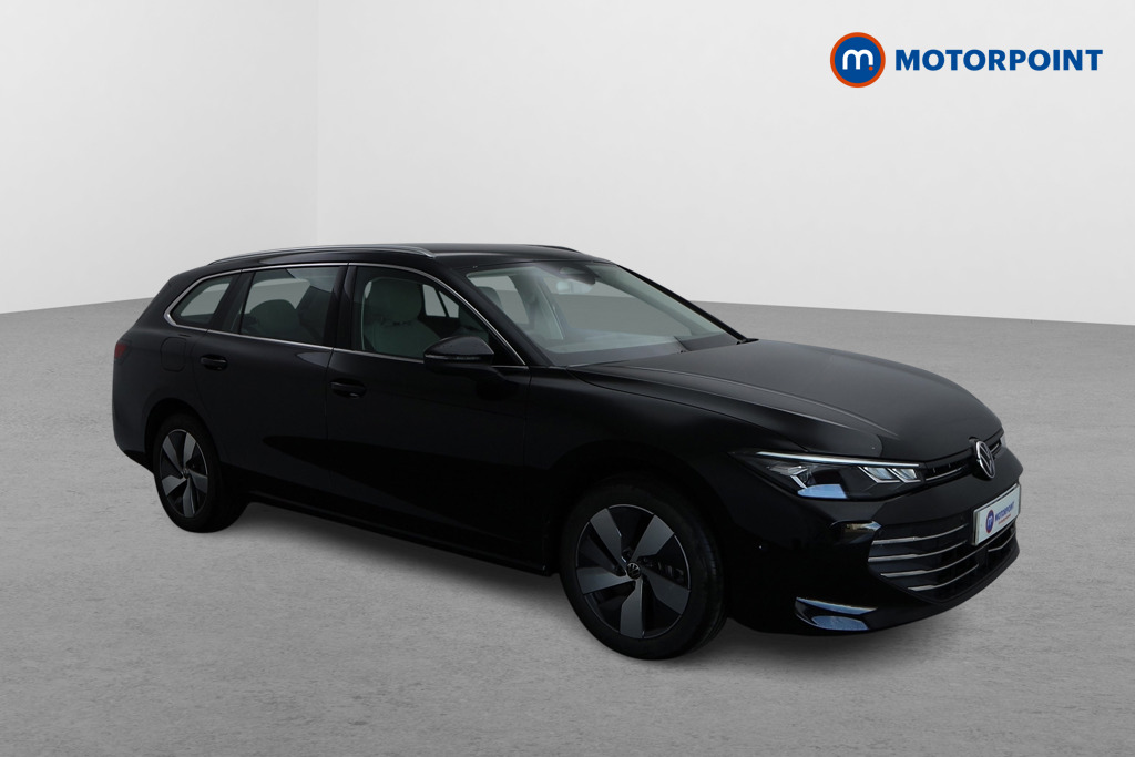Volkswagen Passat Life Automatic Petrol Plug-In Hybrid Estate - Stock Number (1573309) - Drivers side front corner