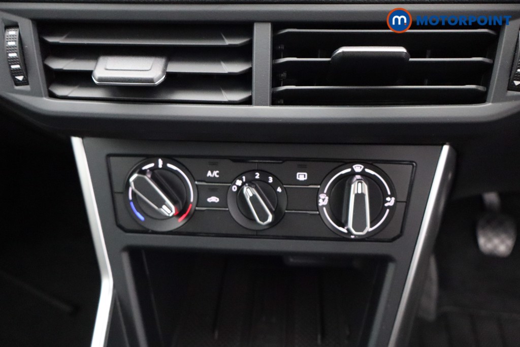 Volkswagen Polo Match Manual Petrol Hatchback - Stock Number (1573552) - 12th supplementary image