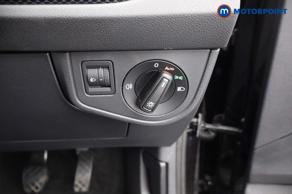 Volkswagen Polo Match Manual Petrol Hatchback - Stock Number (1573552) - 16th supplementary image