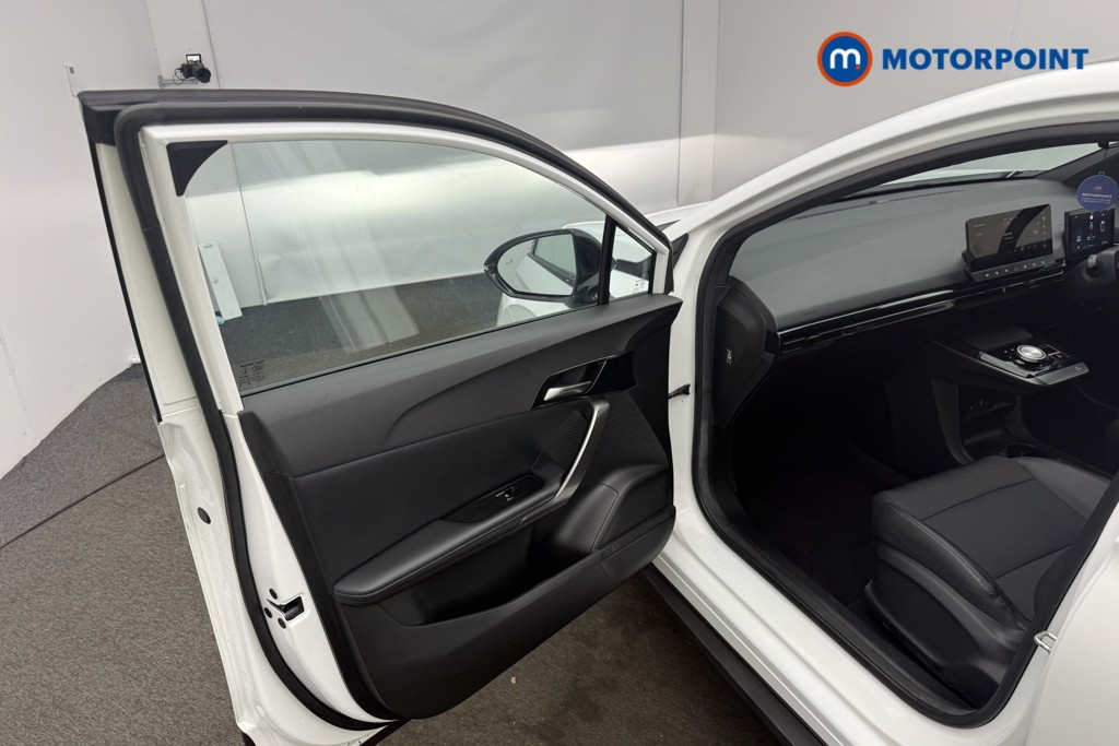 Mg Motor Uk MG4 Trophy Automatic Electric SUV - Stock Number (1573632) - 5th supplementary image