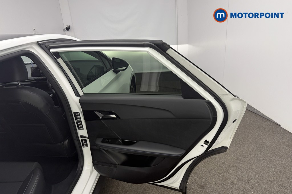 Mg Motor Uk MG4 Trophy Automatic Electric SUV - Stock Number (1573632) - 10th supplementary image