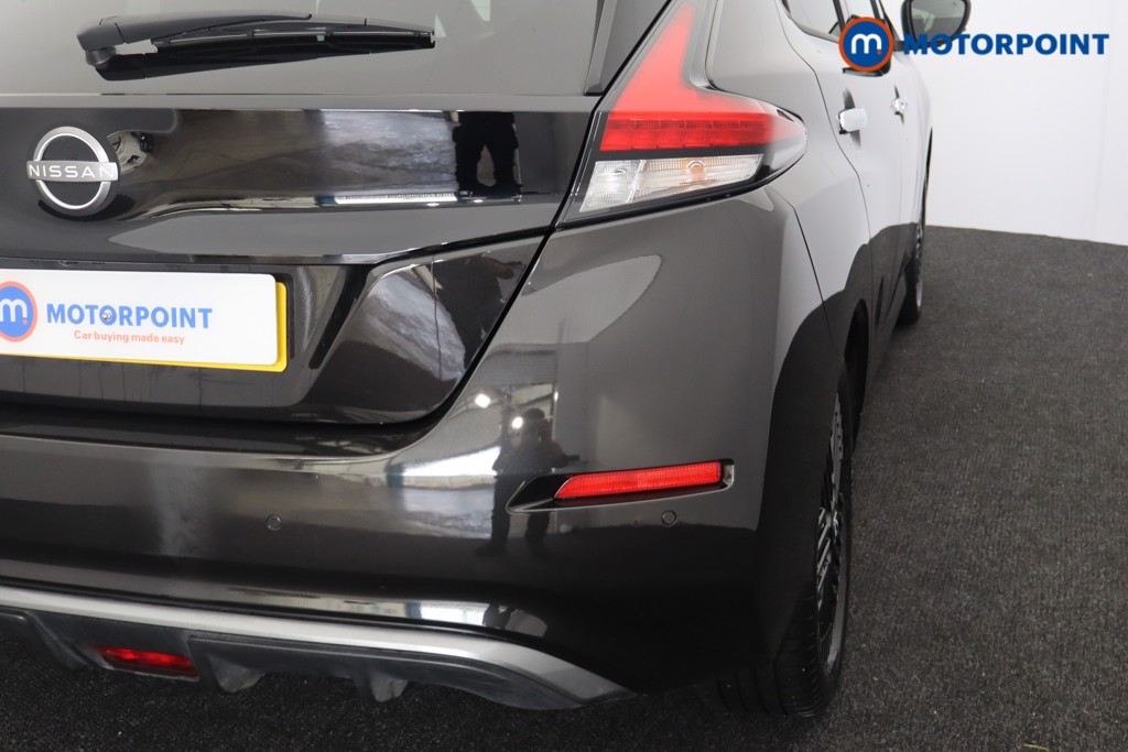 Nissan Leaf N-Connecta Automatic Electric Hatchback - Stock Number (1573674) - 32nd supplementary image