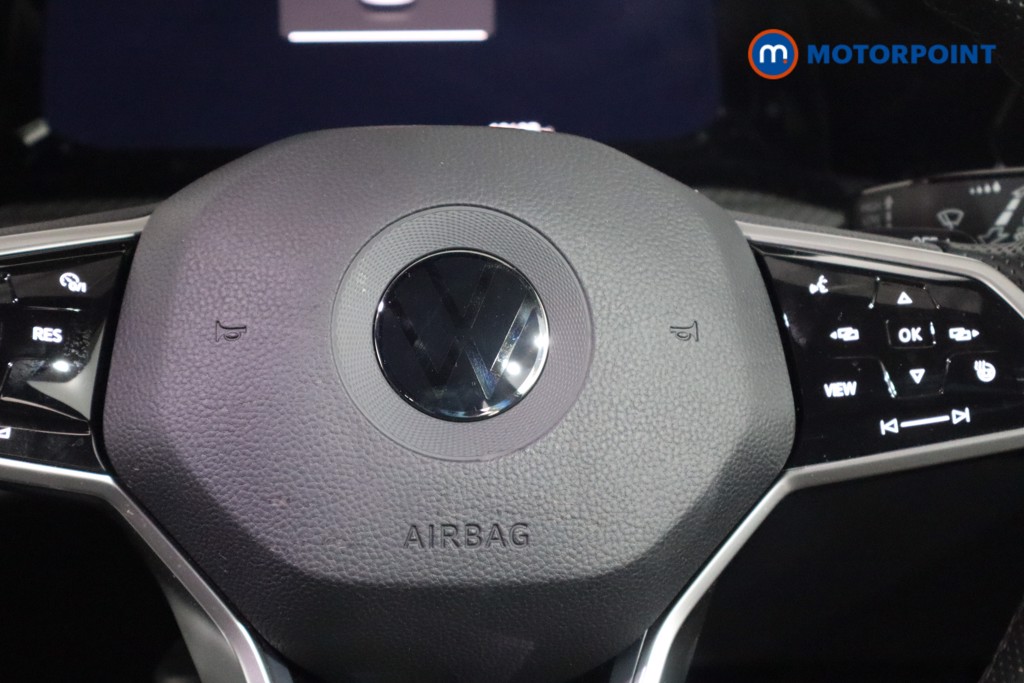 Volkswagen Golf R-Line Automatic Petrol Hatchback - Stock Number (1573932) - 17th supplementary image