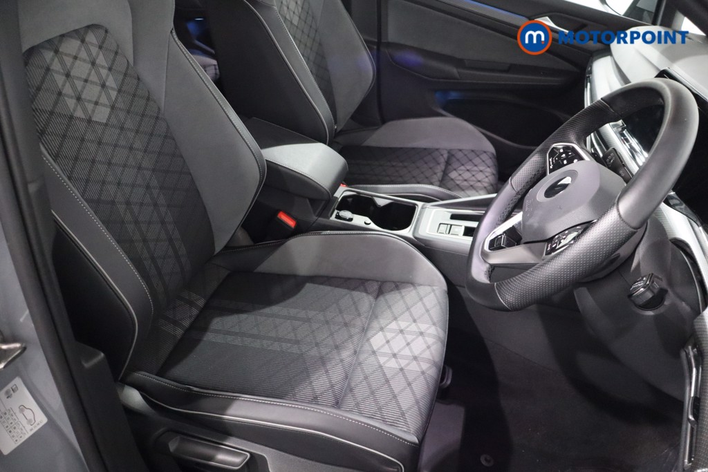 Volkswagen Golf R-Line Automatic Petrol Hatchback - Stock Number (1573932) - 24th supplementary image