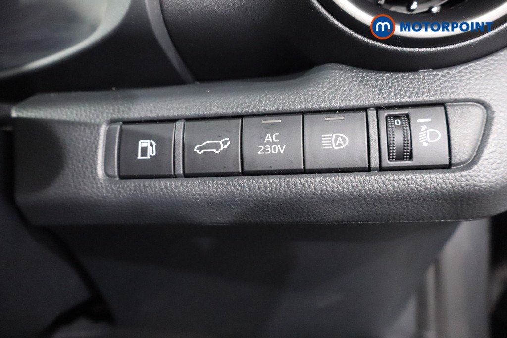 Toyota C-Hr Design Automatic Petrol Plug-In Hybrid SUV - Stock Number (1574096) - 22nd supplementary image