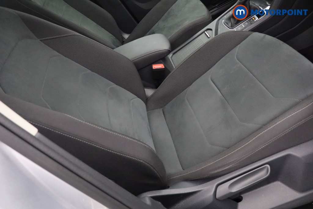 Volkswagen Tiguan Elegance Automatic Petrol SUV - Stock Number (1574101) - 15th supplementary image