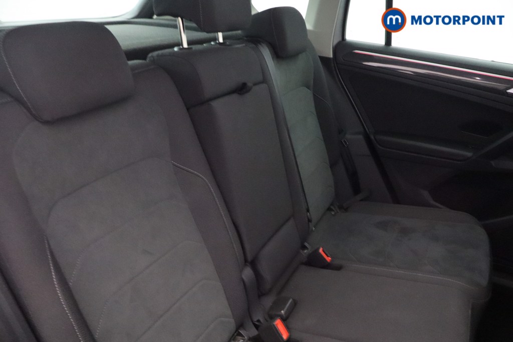 Volkswagen Tiguan Elegance Automatic Petrol SUV - Stock Number (1574101) - 22nd supplementary image
