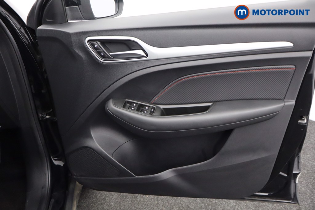 Mg Motor Uk ZS Exclusive Manual Petrol SUV - Stock Number (1574121) - 16th supplementary image