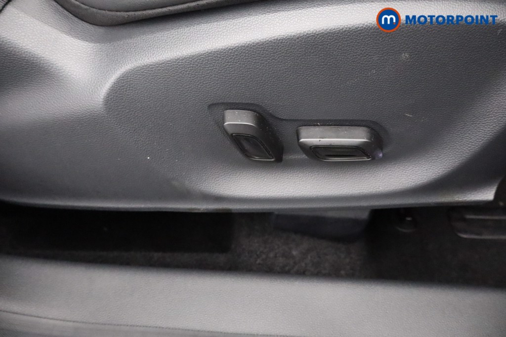 Mg Motor Uk ZS Exclusive Manual Petrol SUV - Stock Number (1574121) - 17th supplementary image
