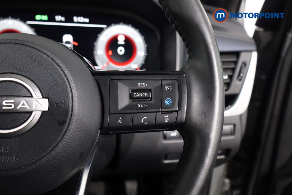 Nissan Qashqai Tekna Manual Petrol SUV - Stock Number (1574253) - 8th supplementary image
