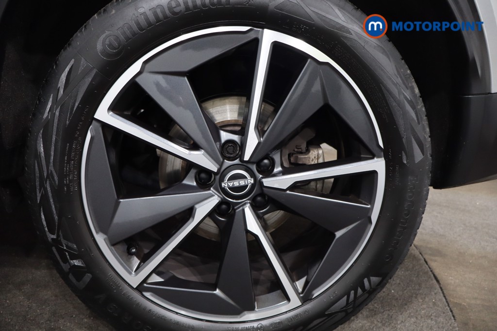 Nissan Qashqai Tekna Manual Petrol SUV - Stock Number (1574253) - 11th supplementary image