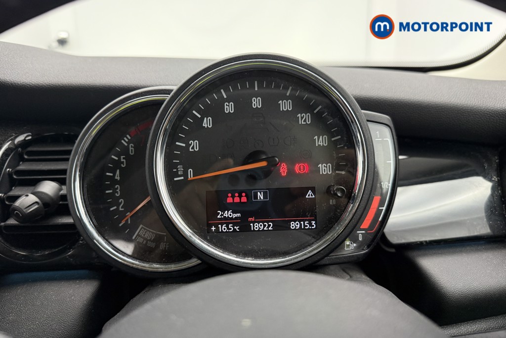 Mini Hatchback Cooper Classic Manual Petrol Hatchback - Stock Number (1574310) - 17th supplementary image