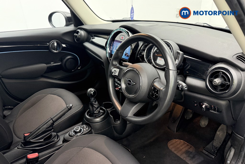 Mini Hatchback Cooper Classic Manual Petrol Hatchback - Stock Number (1574310) - 22nd supplementary image
