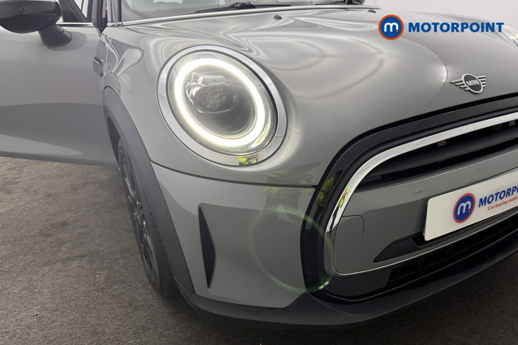 Mini Hatchback Cooper Classic Manual Petrol Hatchback - Stock Number (1574310) - 24th supplementary image