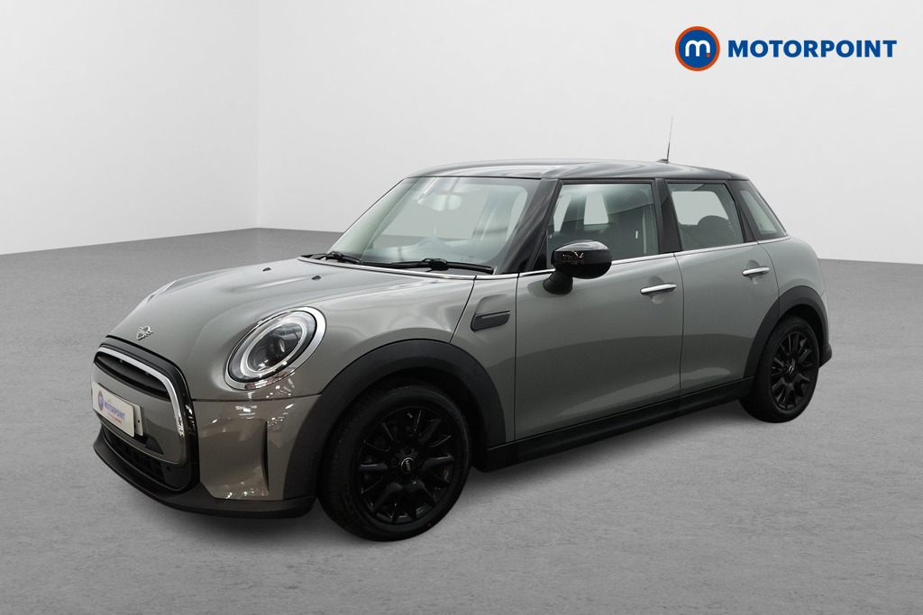 Mini Hatchback Cooper Classic Manual Petrol Hatchback - Stock Number (1574310) - Passenger side front corner