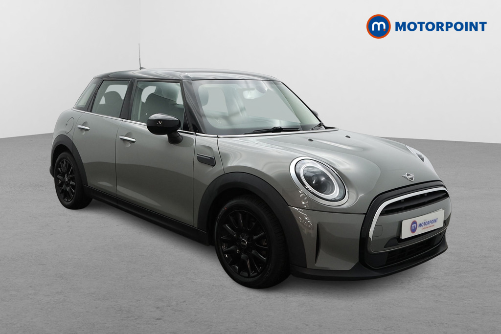 Mini Hatchback Cooper Classic Manual Petrol Hatchback - Stock Number (1574310) - Drivers side front corner